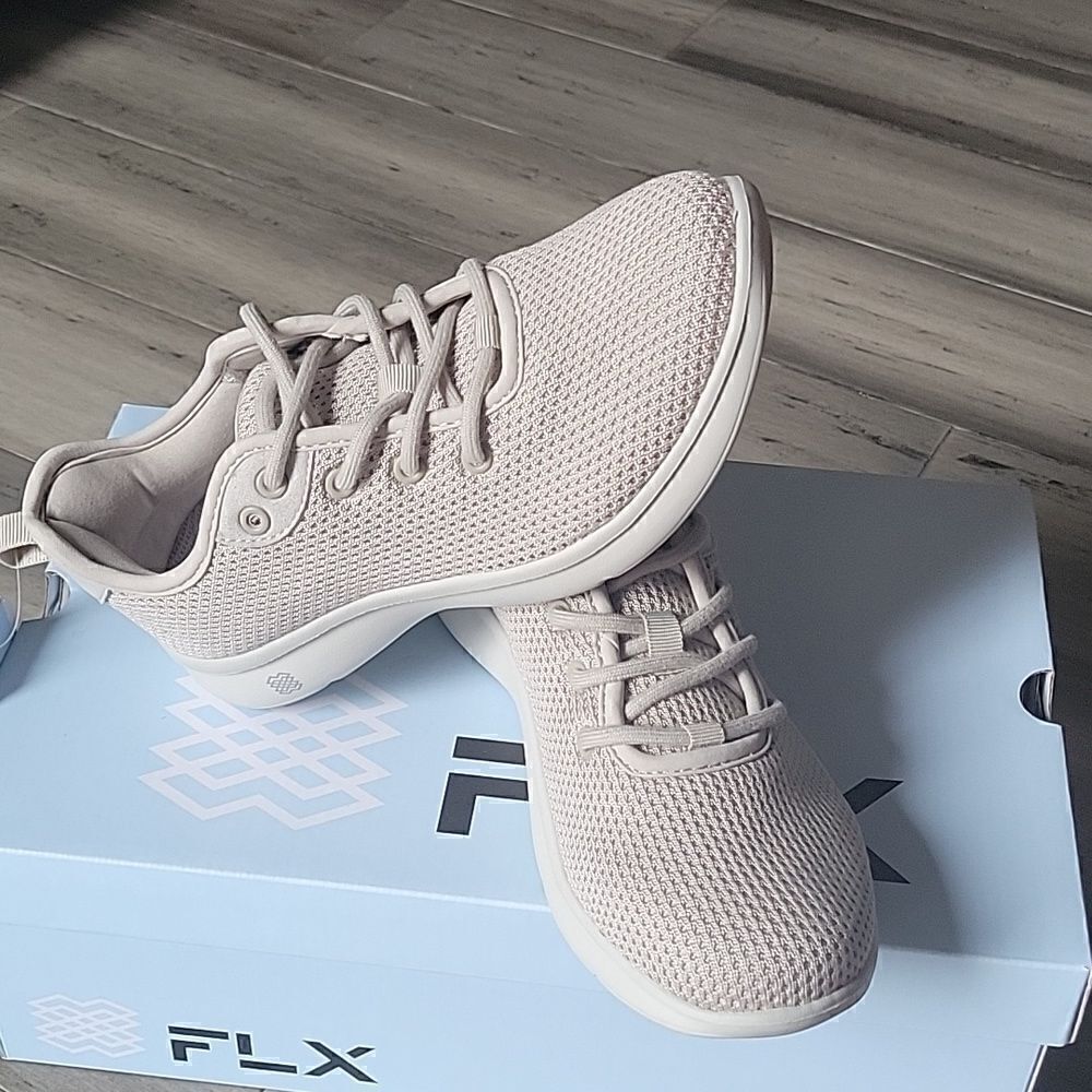 DYNAMIC Knit,air foam,size 6,5 - Picture 4 of 7
